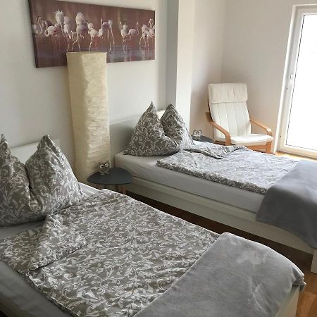 Lg Lovely Apartment Stockerau Ngoại thất bức ảnh