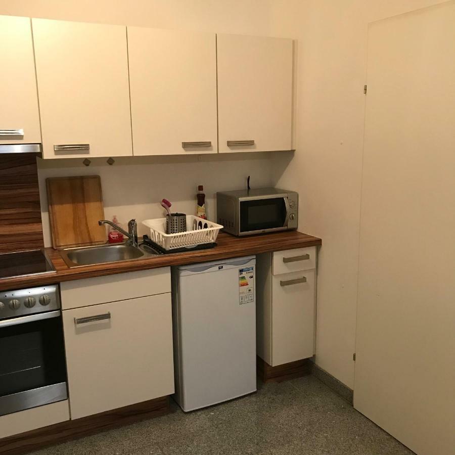 Lg Lovely Apartment Stockerau Ngoại thất bức ảnh