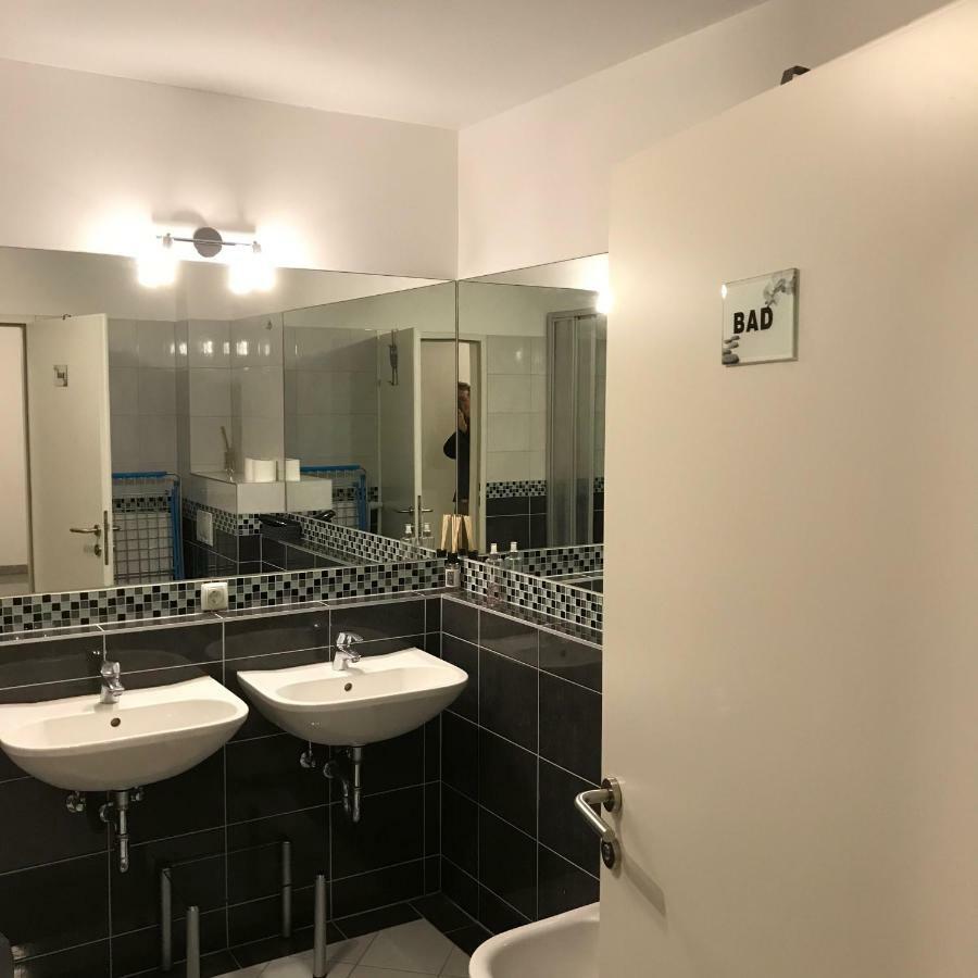 Lg Lovely Apartment Stockerau Ngoại thất bức ảnh