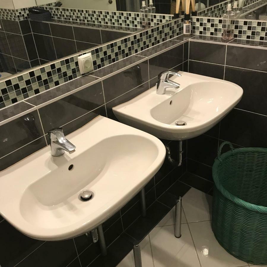 Lg Lovely Apartment Stockerau Ngoại thất bức ảnh